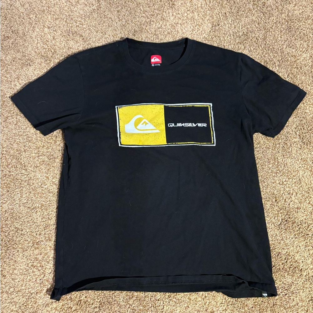 Quiksilver Black and Yellow Short Sleeve Tee